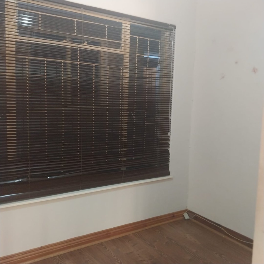 3 Bedroom Property for Sale in Rhodesdene Northern Cape